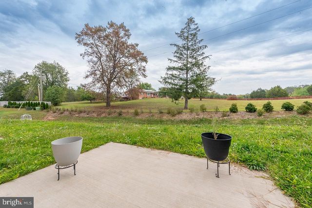 102 CORALYROSE CT, Winchester, VA 22602