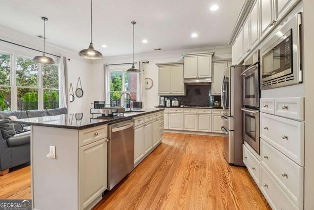 6244 Mount Vernon Oaks Drive, Atlanta, GA 30328