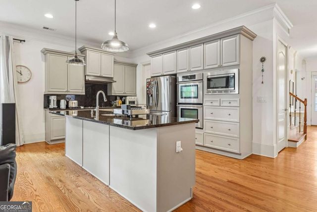 6244 Mount Vernon Oaks Drive, Atlanta, GA 30328