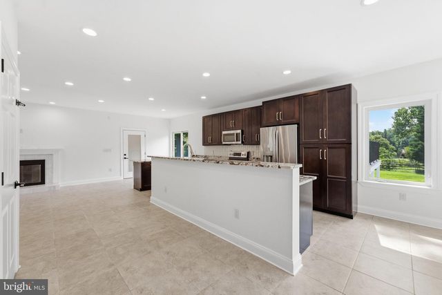 4312 HOLLY RIDGE RD, Rockville, MD 20853