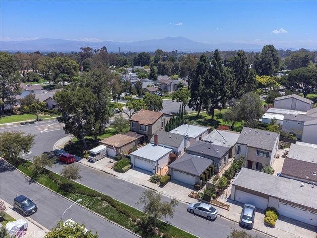 3 Willow Tree, Irvine, CA 92612