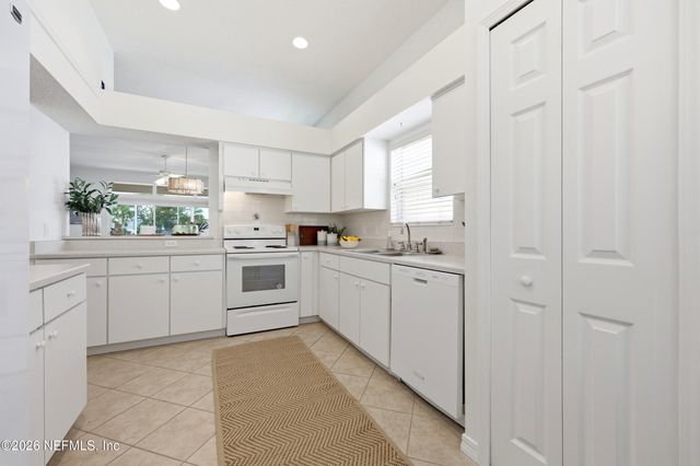 272 SEA WOODS Drive N, St. Augustine, FL 32080