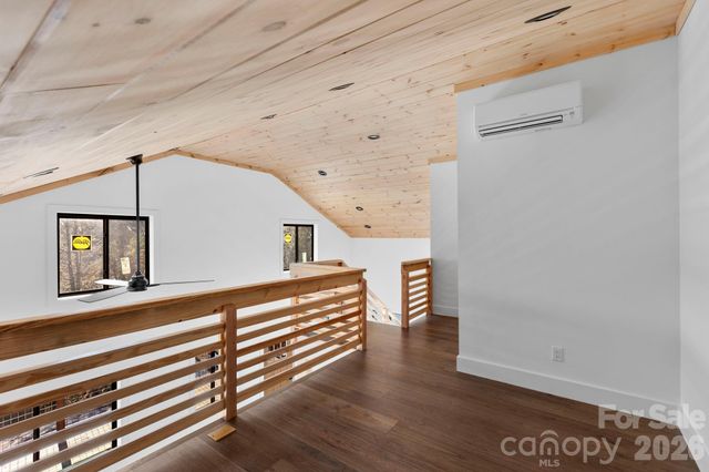 114 Phivo Drive, Balsam Grove, NC 28708