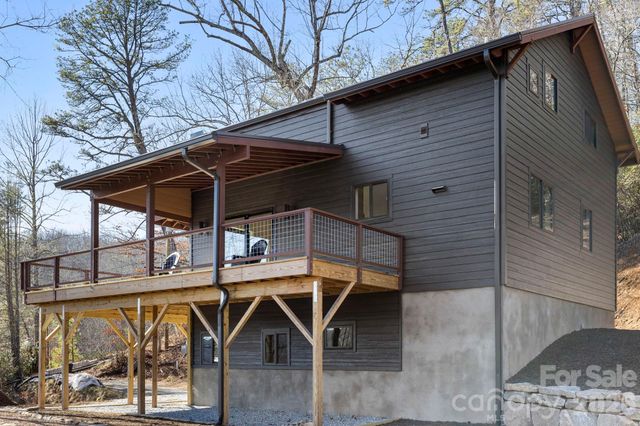 114 Phivo Drive, Balsam Grove, NC 28708