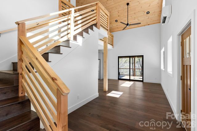 114 Phivo Drive, Balsam Grove, NC 28708