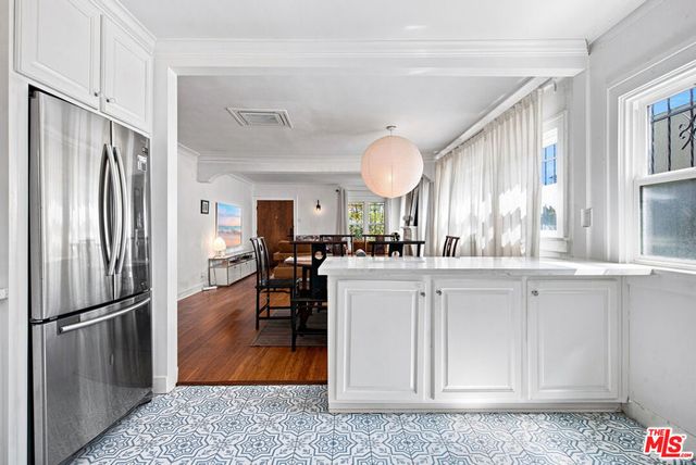 1308 W 56th Street, Los Angeles, CA 90037