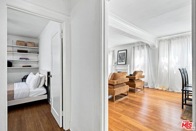 1308 W 56th Street, Los Angeles, CA 90037