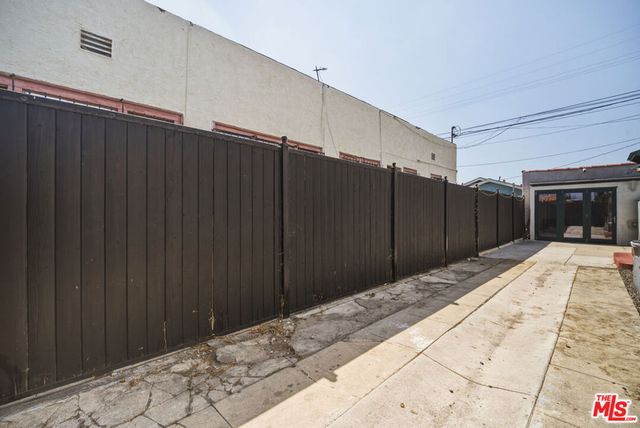 1308 W 56th Street, Los Angeles, CA 90037