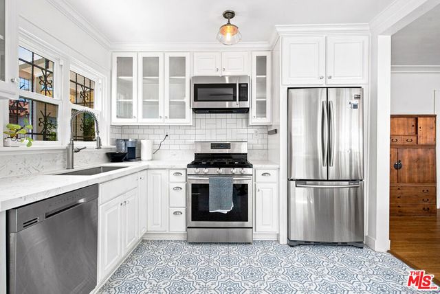 1308 W 56th Street, Los Angeles, CA 90037