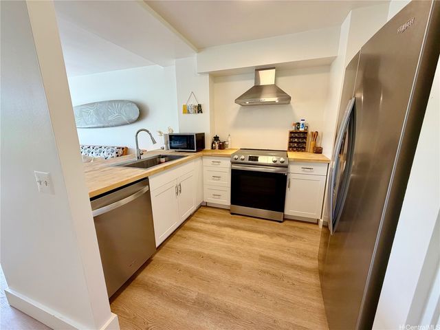 84-680 Kili Drive B1206, Waianae, HI 96792