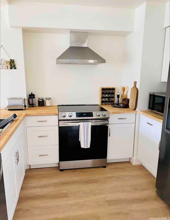 84-680 Kili Drive B1206, Waianae, HI 96792