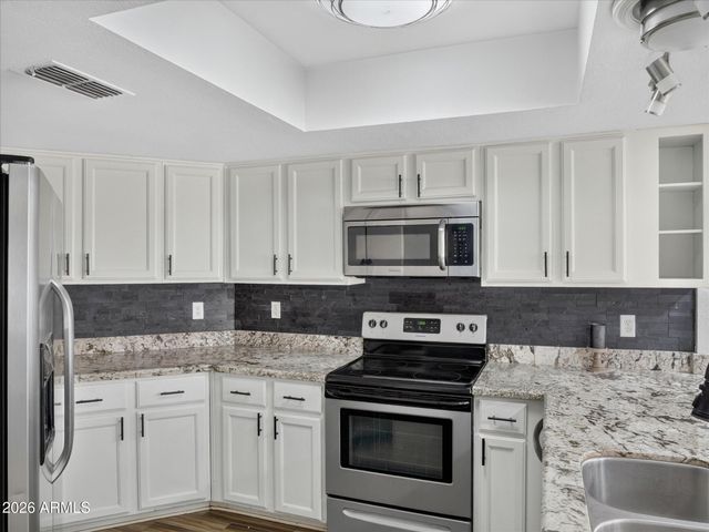 11444 N 28TH Drive 4, Phoenix, AZ 85029