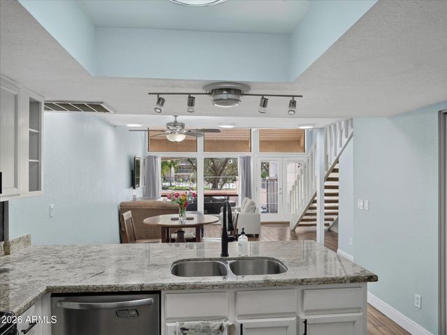 11444 N 28TH Drive 4, Phoenix, AZ 85029
