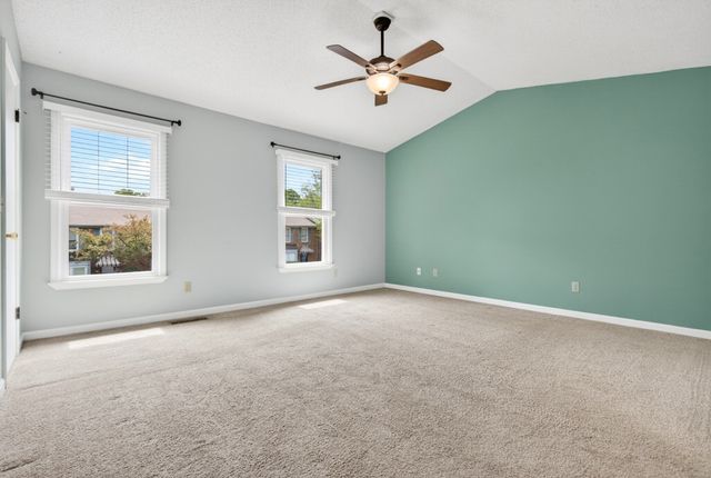 528 Williamsburg Dr, Nashville, TN 37214