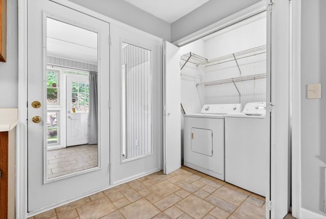 528 Williamsburg Dr, Nashville, TN 37214