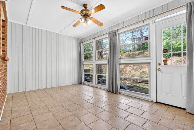 528 Williamsburg Dr, Nashville, TN 37214