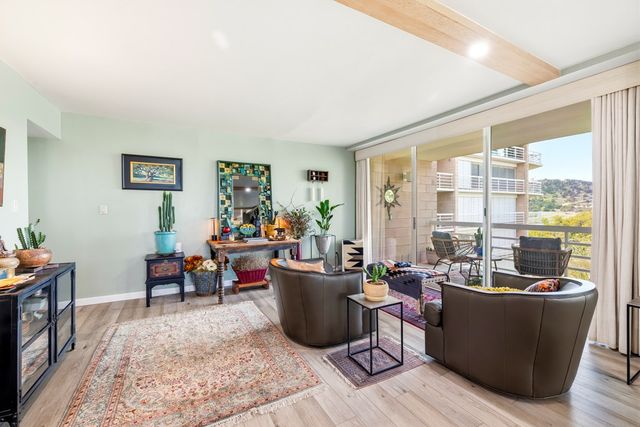 1012 Guadalupe St, Kerrville, TX 78028