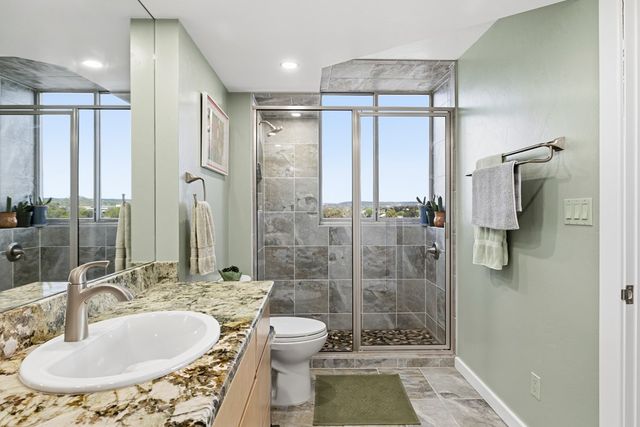 1012 Guadalupe St, Kerrville, TX 78028