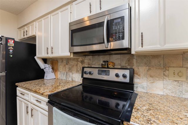 4806 Rollingwood Court, Garland, TX 75043