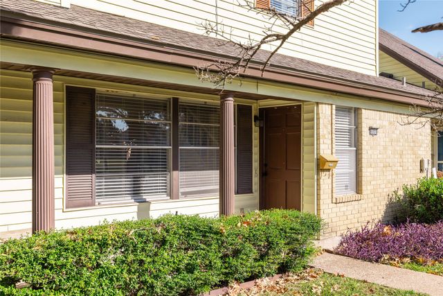 4806 Rollingwood Court, Garland, TX 75043