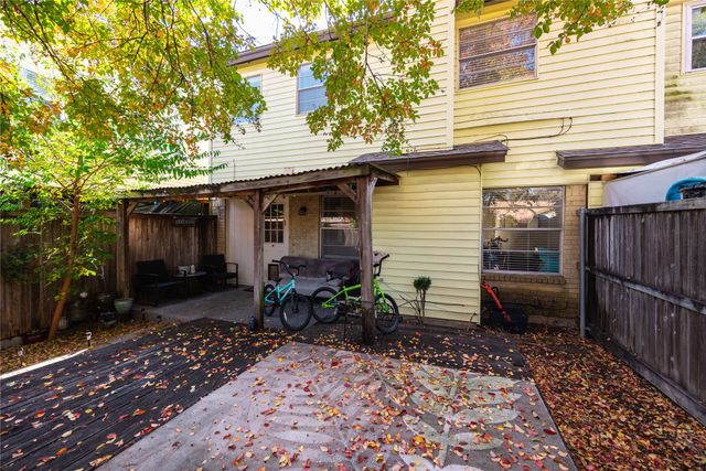 4806 Rollingwood Court, Garland, TX 75043