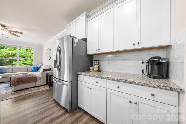 8723 Harris Lake Lane, Charlotte, NC 28269