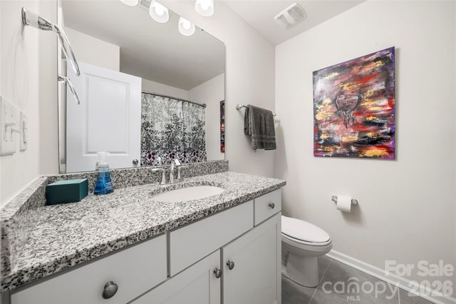8723 Harris Lake Lane, Charlotte, NC 28269