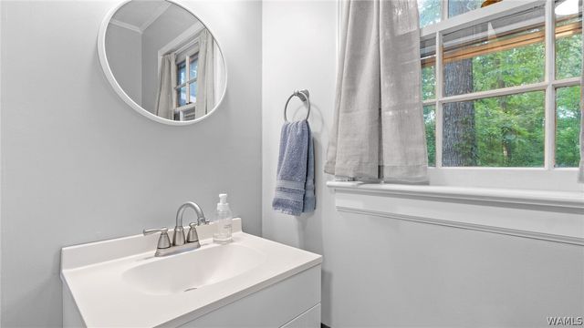 4444 Stonehill, Tuscaloosa, AL 35405