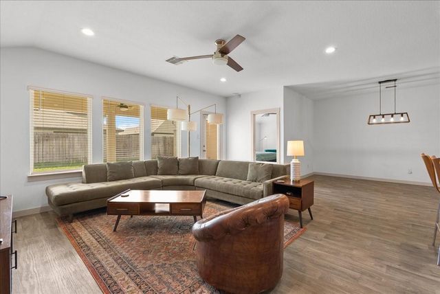 8207 Sugar Cane Lane, Rosharon, TX 77583