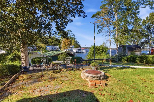 24140 Lanier Street, Tallahassee, FL 32310