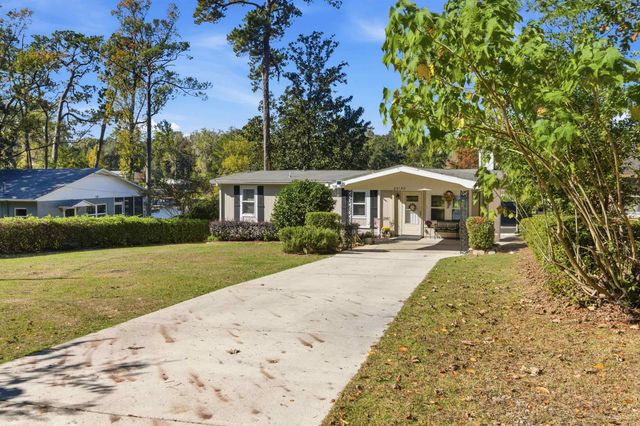 24140 Lanier Street, Tallahassee, FL 32310