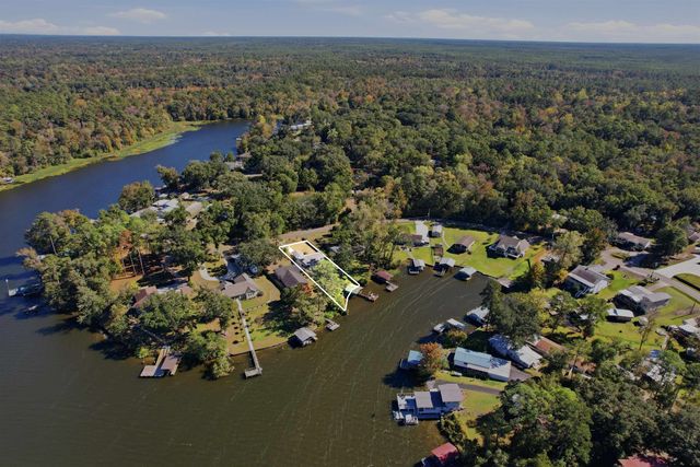 24140 Lanier Street, Tallahassee, FL 32310