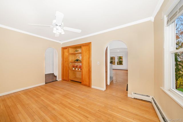 205 Jayne Avenue, Patchogue, NY 11772