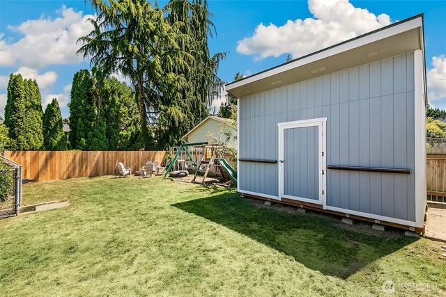 310 Pine Street, Edmonds, WA 98020