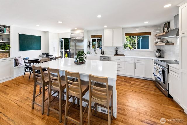310 Pine Street, Edmonds, WA 98020
