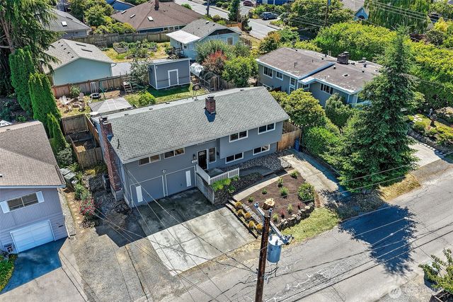 310 Pine Street, Edmonds, WA 98020
