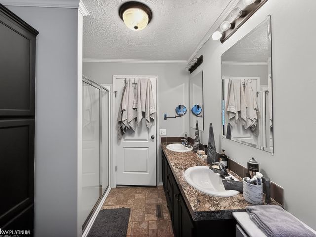 50214 Ambleside Court, Shelby, MI 48315