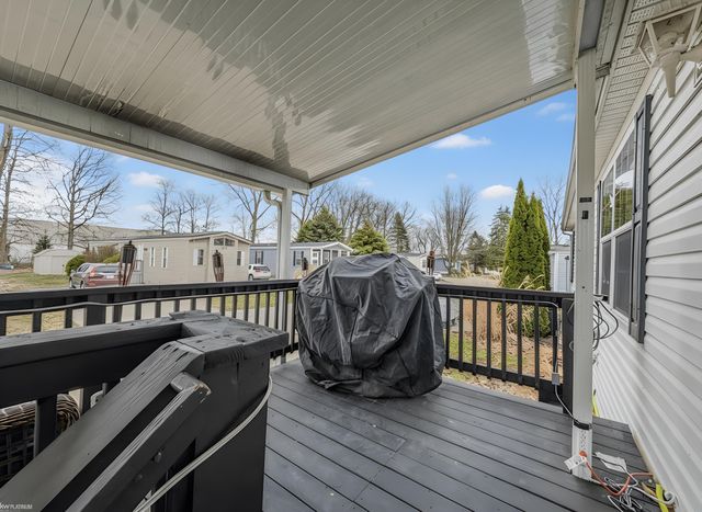 50214 Ambleside Court, Shelby, MI 48315