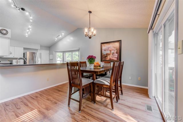 42 Arborshadow Court, St Peters, MO 63376