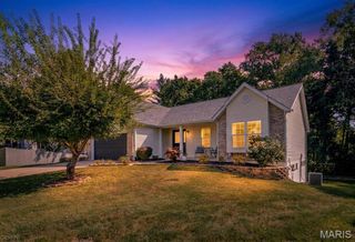 42 Arborshadow Court, St Peters, MO 63376