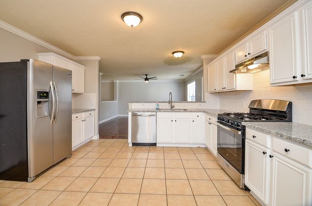 19503 Montclair Meadow Lane, Katy, TX 77449