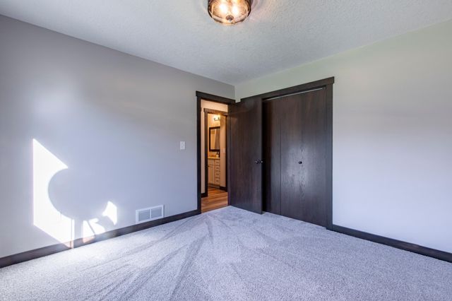 5897 Woodrose Court SE, Rochester, MN 55904