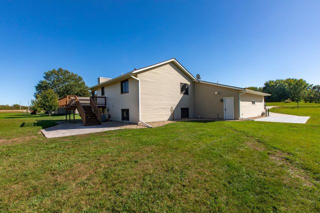 5897 Woodrose Court SE, Rochester, MN 55904