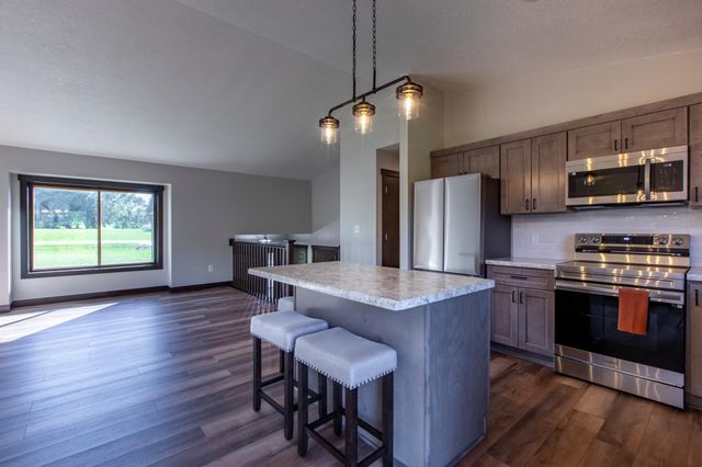 5897 Woodrose Court SE, Rochester, MN 55904