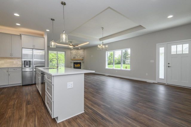 7019 Stonewood LANE, Lannon, WI 53046