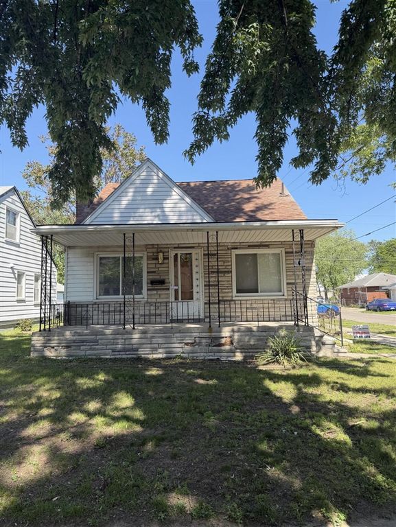21004 Syracuse Avenue, Warren, MI 48091