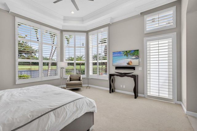 131 Porto Vecchio Way, Palm Beach Gardens, FL 33418
