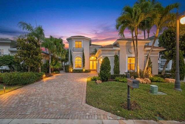 131 Porto Vecchio Way, Palm Beach Gardens, FL 33418