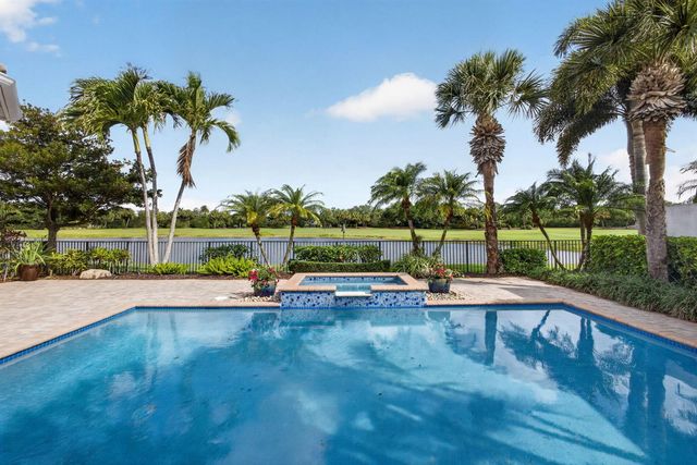 131 Porto Vecchio Way, Palm Beach Gardens, FL 33418