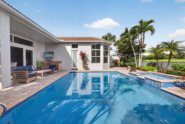 131 Porto Vecchio Way, Palm Beach Gardens, FL 33418